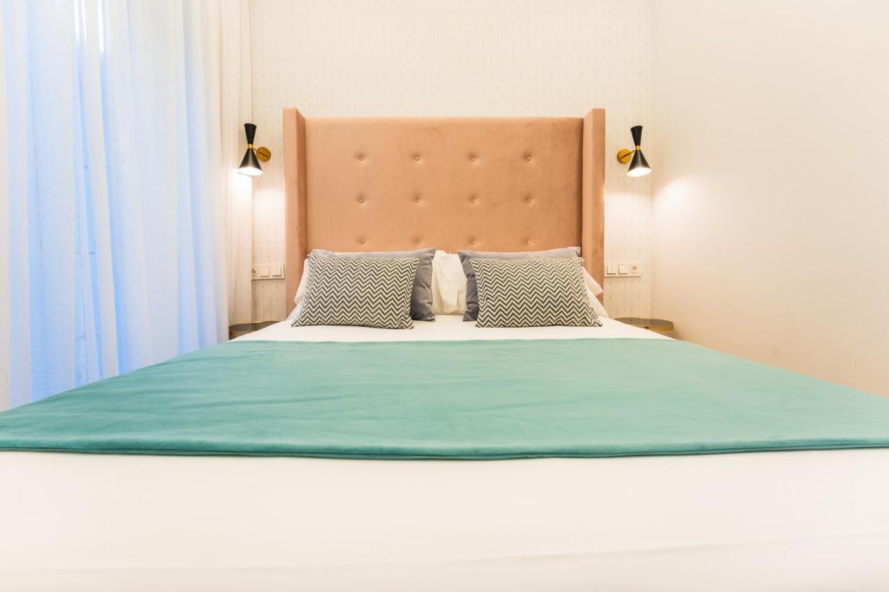 Debambu Suites Málaga Buitenkant foto