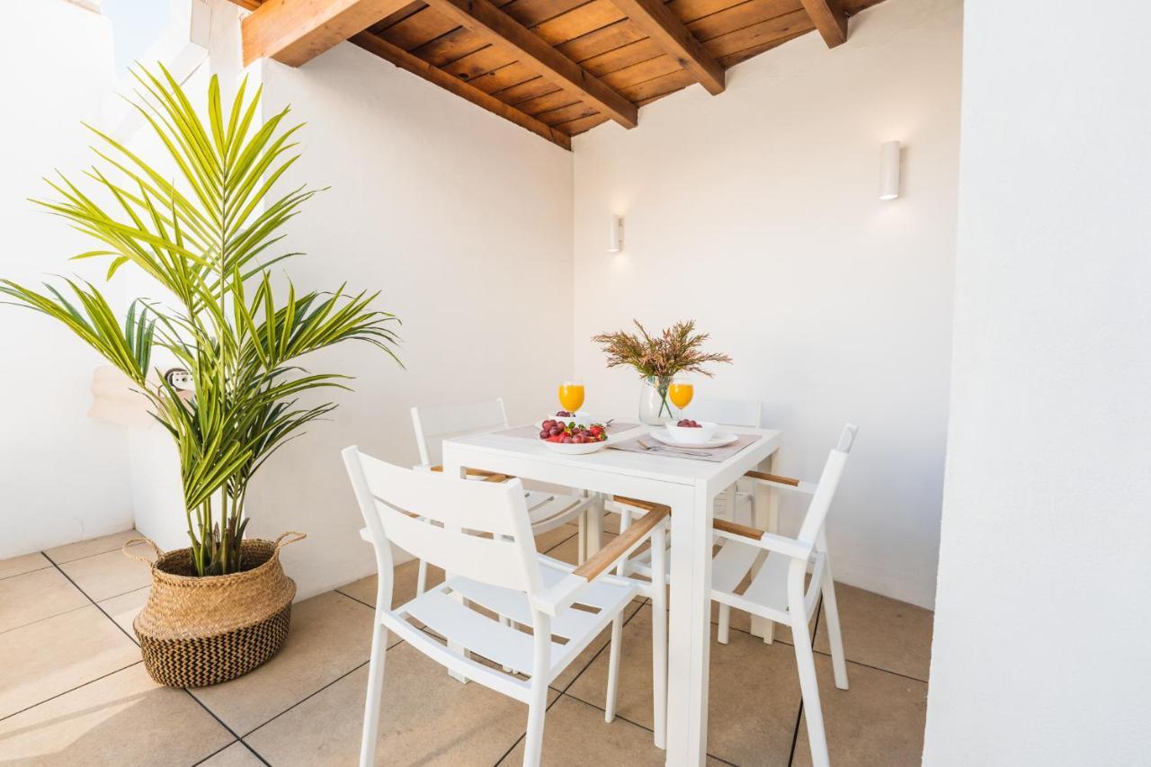 Debambu Suites Málaga Buitenkant foto